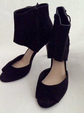 Nine West Peep Toe Lace Up Detail Side Zip Black Faux Suede Stiletto Heels SZ 9M